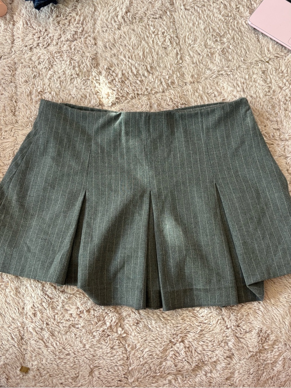Zara pleated mini skirt